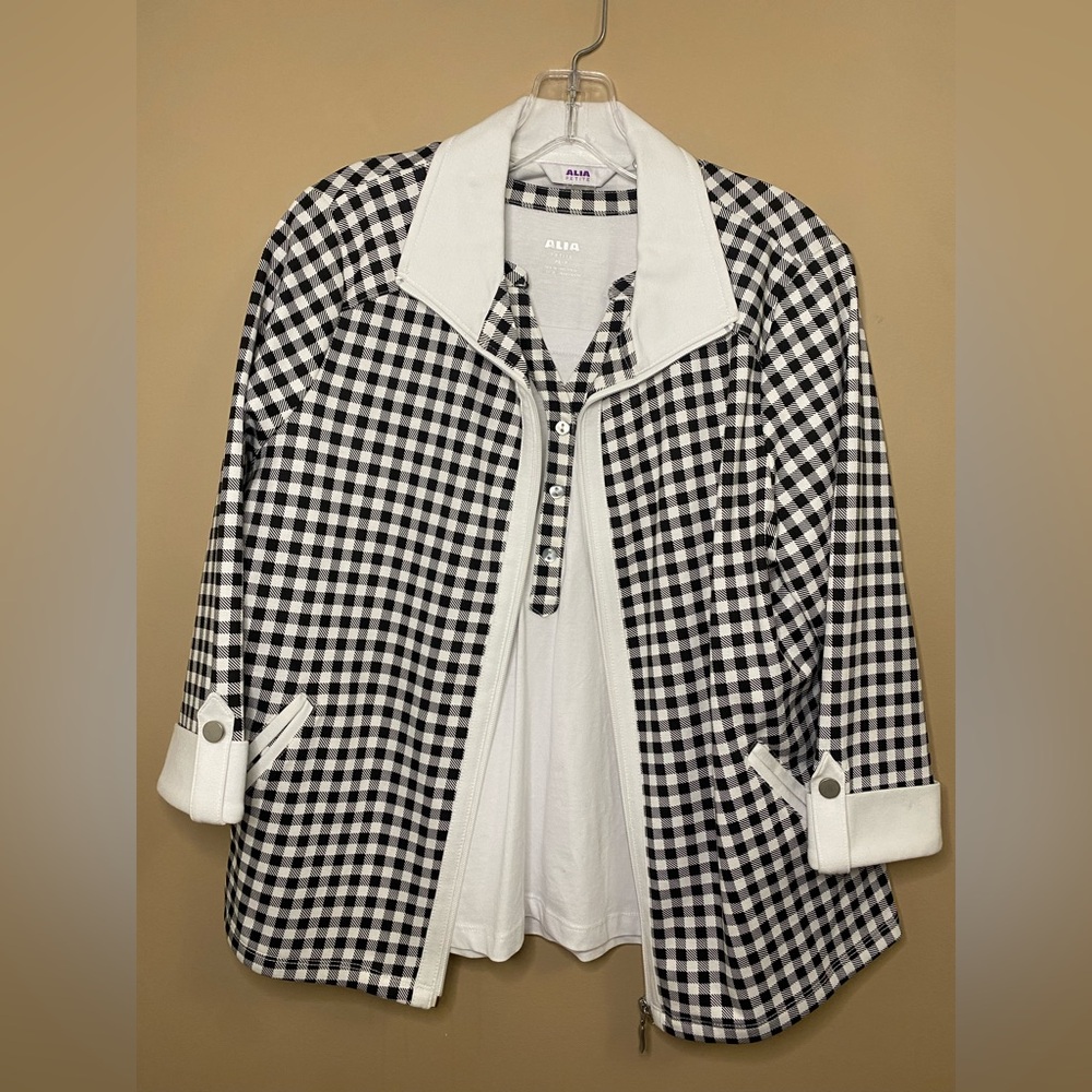 ALIA Petite Gingham Set Black & White Long Sleeve Top Jacket